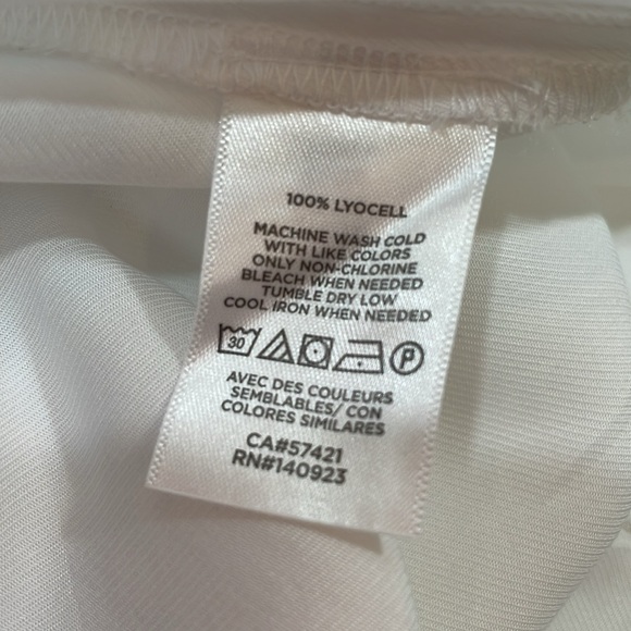 Lou & Grey Ann Taylor Loft Top Size XS NWT White Relaxed Fit Button Down - Picture 7 of 7